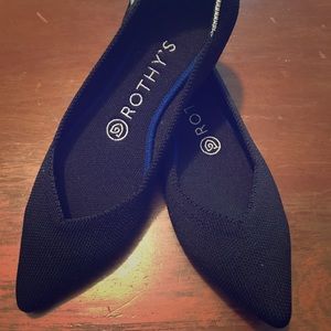 Rothy’s Black Points Size 7